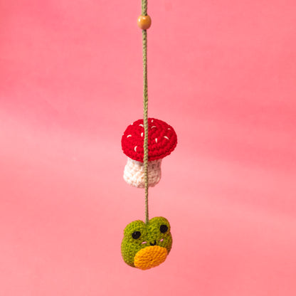 green frog and red mushroom string car hang