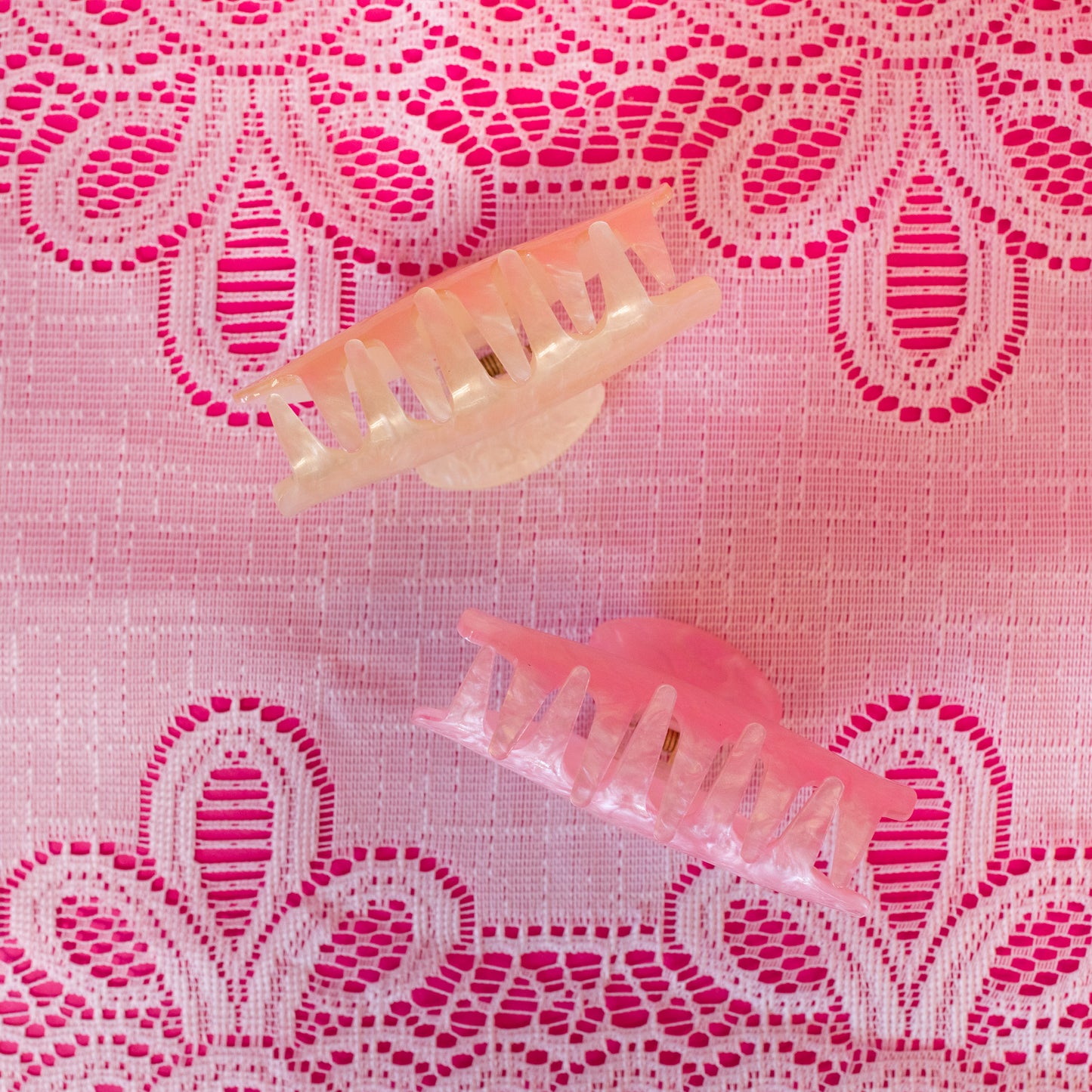 cream and pink claw clip