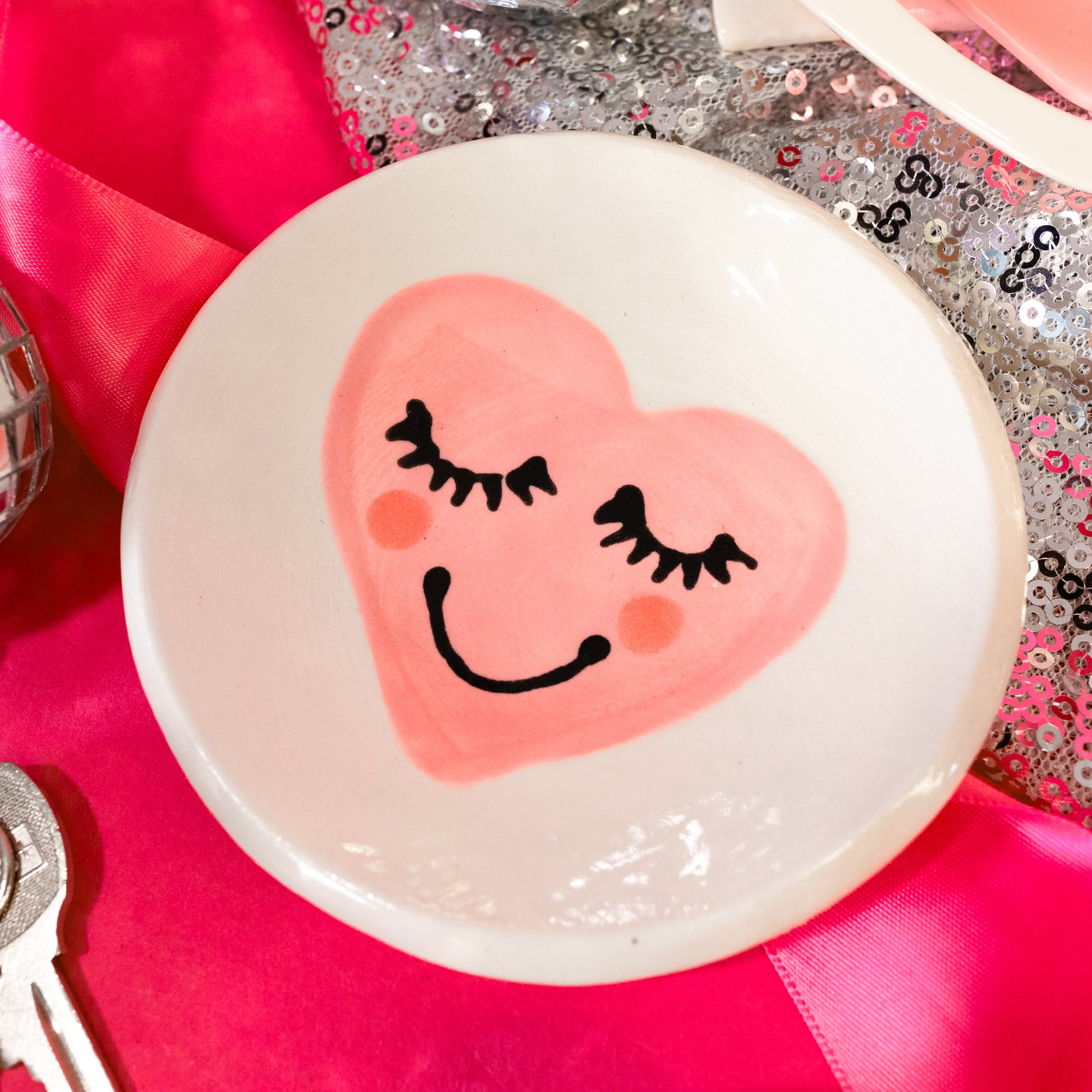 pink smiley heart dish